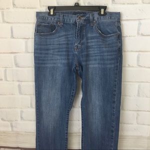 Lucky Men’s Jeans.